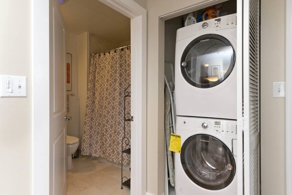 1 bed, 1 bath apartment for rent at 535 Harrison Ave Unit A601, South End — photo 9 of 14