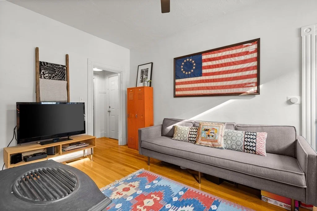 1 bed, 1 bath apartment for rent at 536 E 3rd St Unit 1, South Boston — photo 5 of 15