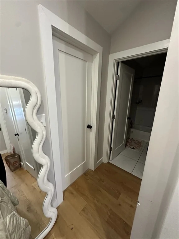 5 bed, 2 bath apartment for rent at 536 E Broadway Unit 3, South Boston — photo 14 of 23