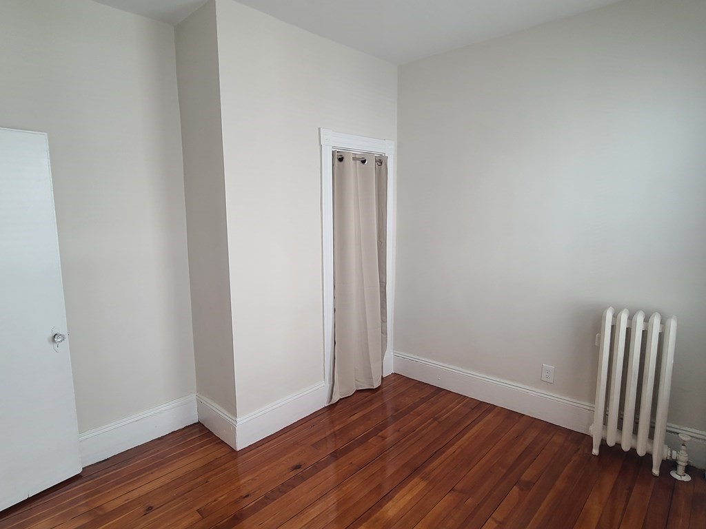 3 bed, 1 bath apartment for rent at 537 Beach St Unit 2, Revere — photo 9 of 21