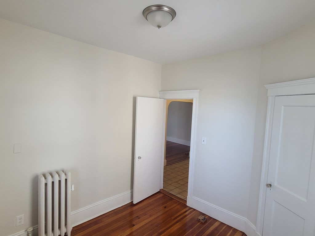 3 bed, 1 bath apartment for rent at 537 Beach St Unit 2, Revere — photo 6 of 21
