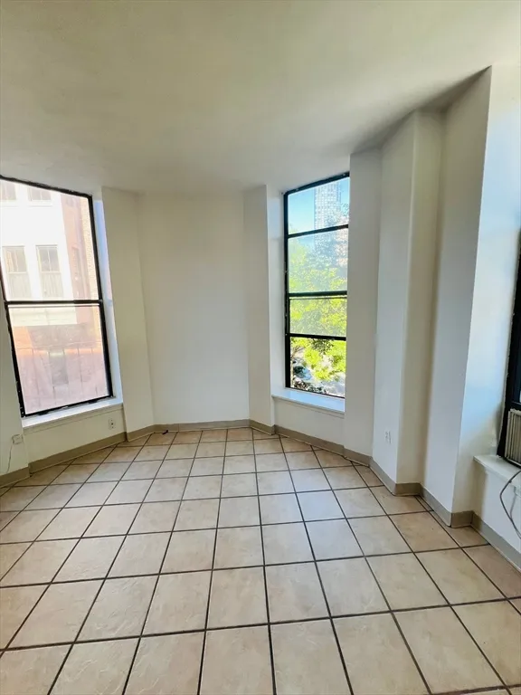 1 bed, 1 bath apartment for rent at 537 Columbus Ave Unit 2R, South End — photo 7 of 10