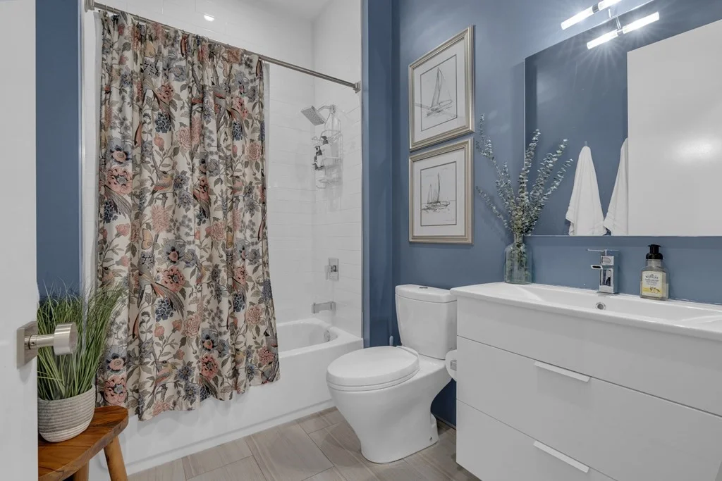 2 bed, 2 bath apartment for rent at 537 E 1st St Unit 4, South Boston — photo 19 of 33