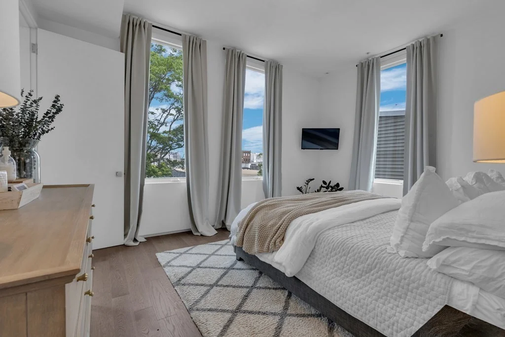 2 bed, 2 bath apartment for rent at 537 E 1st St Unit 4, South Boston — photo 16 of 33