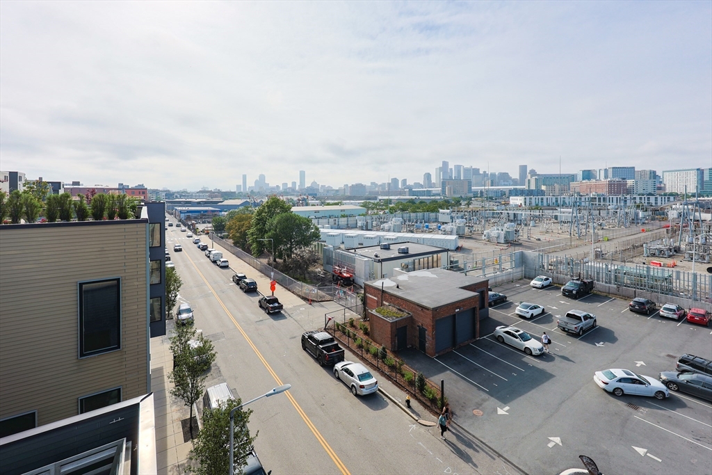 2 bed, 2 bath apartment for rent at 537 E 1st Unit 1, South Boston — photo 30 of 34