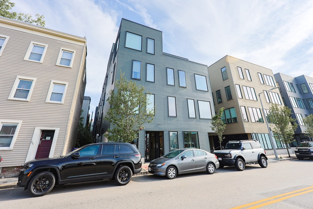 2 bed, 2 bath apartment for rent at 537 E 1st Unit 1, South Boston — photo 33 of 34