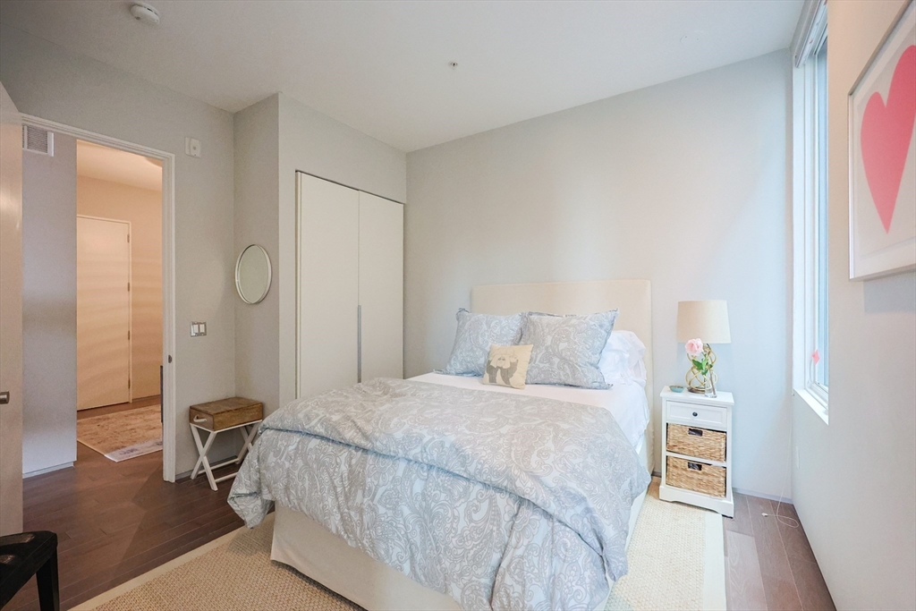 2 bed, 2 bath apartment for rent at 537 E 1st Unit 1, South Boston — photo 22 of 34
