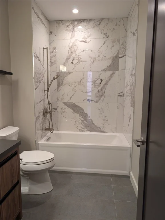 2 bed, 2 bath apartment for rent at 537 East Second St Unit 101, South Boston — photo 10 of 13