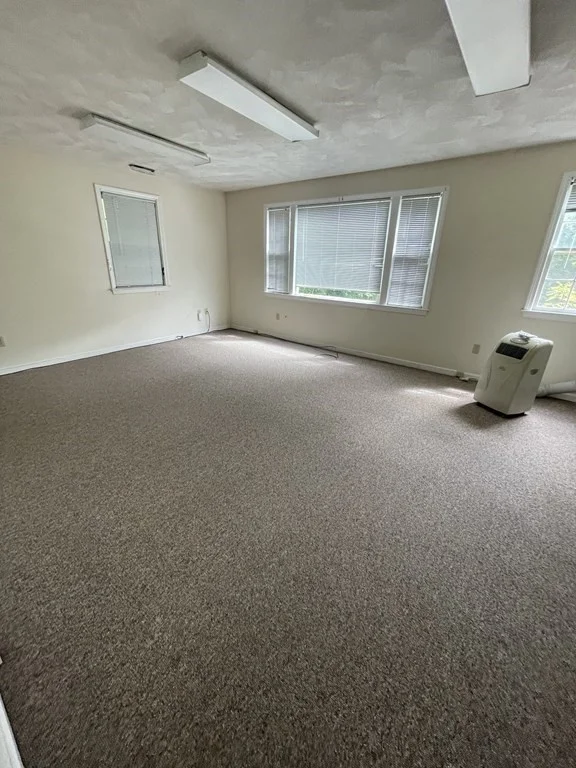 3 bed, 1 bath apartment for rent at 537 King St Unit 3, Littleton — photo 10 of 13