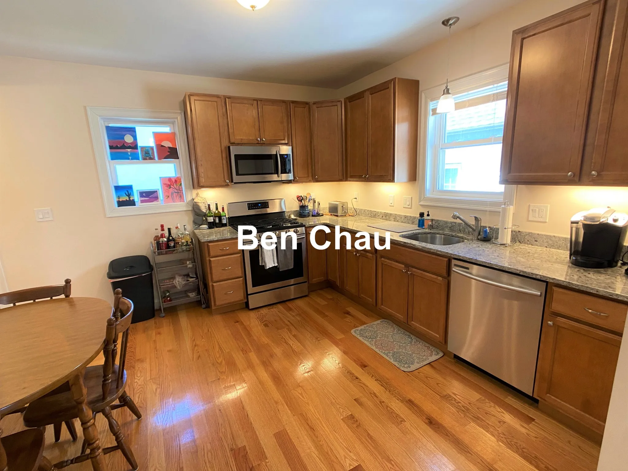 3 bed, 2 bath apartment for rent at 537 Main St Unit 2B, South Medford — photo 2 of 13