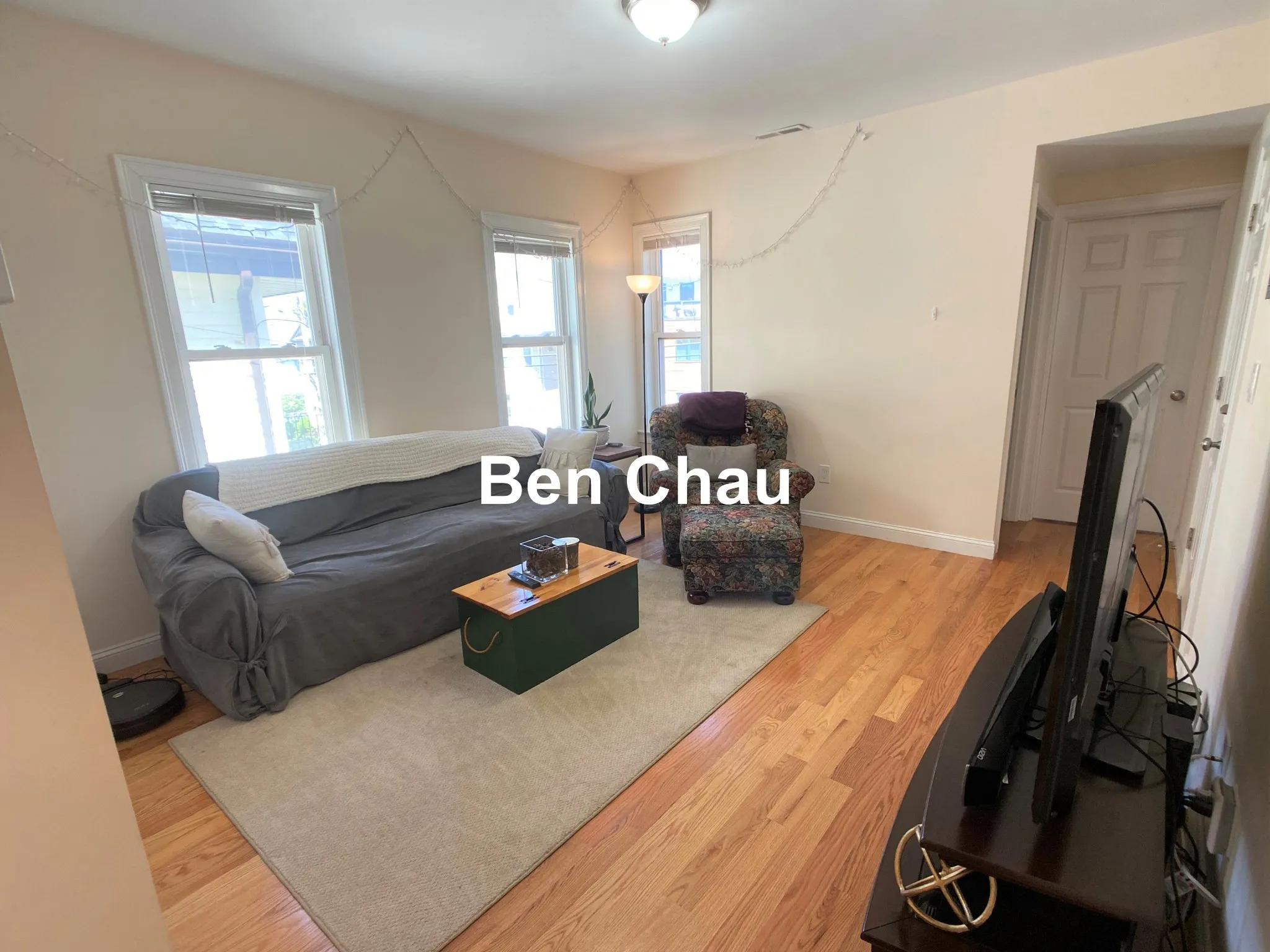 3 bed, 2 bath apartment for rent at 537 Main St Unit 2B, South Medford — photo 4 of 13