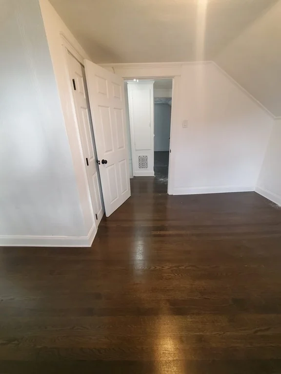3 bed, 1 bath apartment for rent at 537 S 2nd St, New Bedford — photo 9 of 15