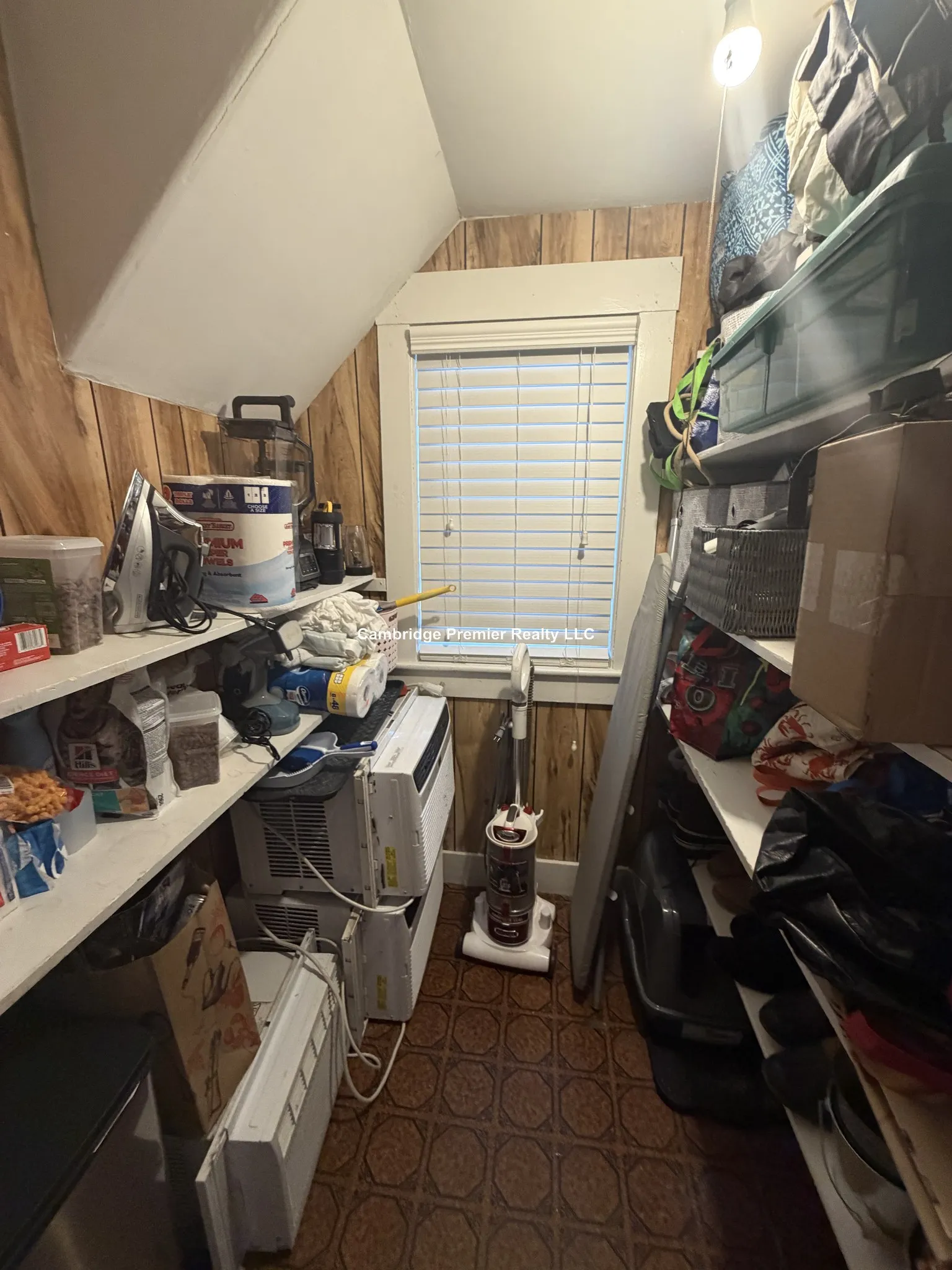 2 bed, 1 bath apartment for rent at 538 Main St Unit 2, Stoneham — photo 33 of 36