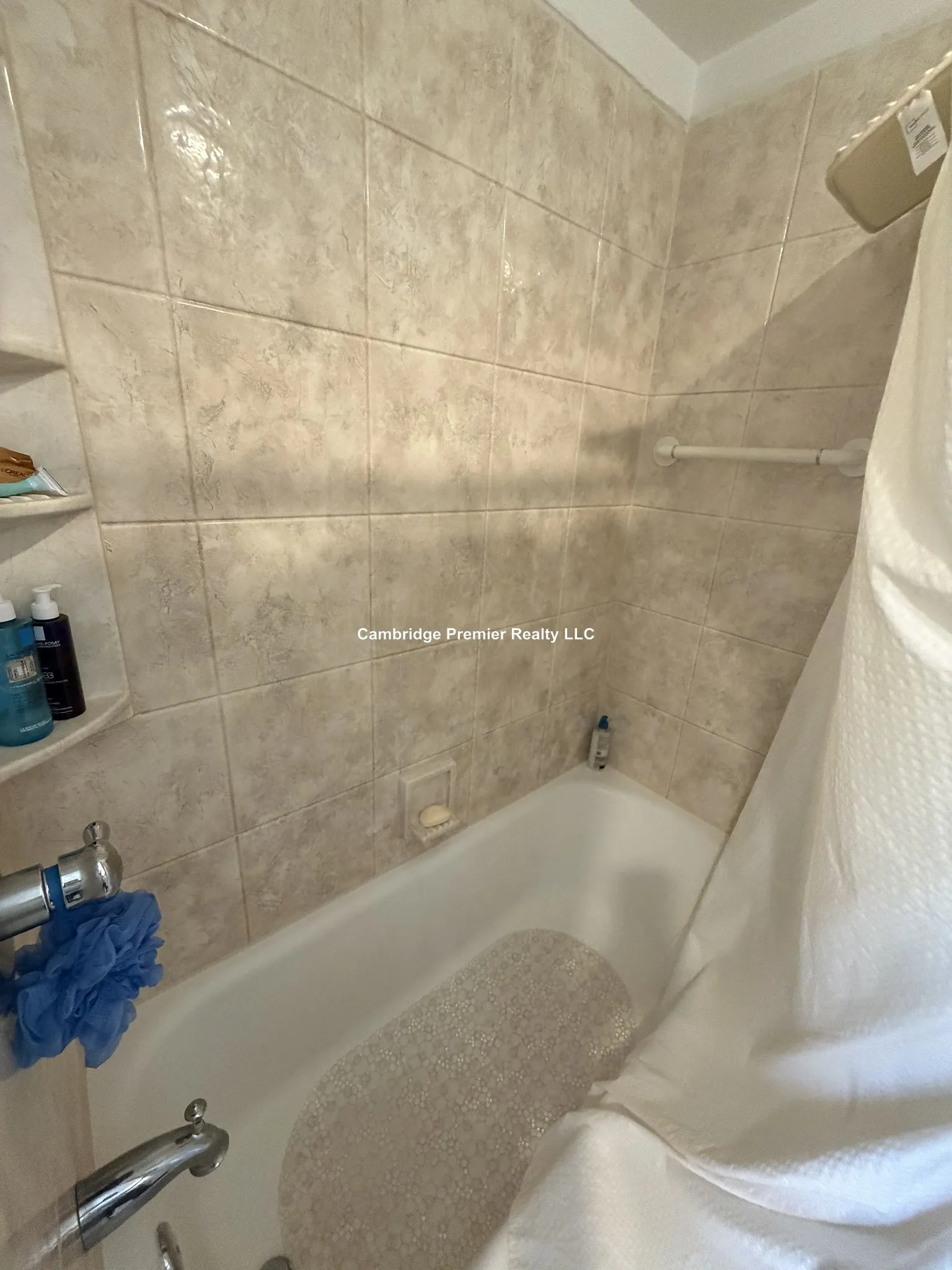 2 bed, 1 bath apartment for rent at 538 Main St Unit 2, Stoneham — photo 25 of 36