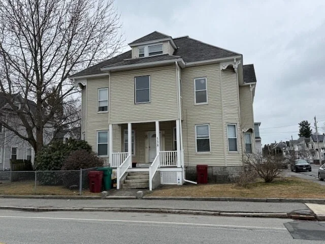 2 bed, 1 bath apartment for rent at 538 Westford St Unit 3, Lowell — photo 1 of 17