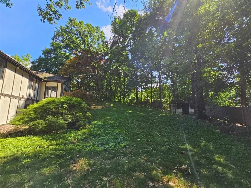 5 bed, 3 bath apartment for rent at 539 Worcester St Unit 539, Wellesley — photo 40 of 42