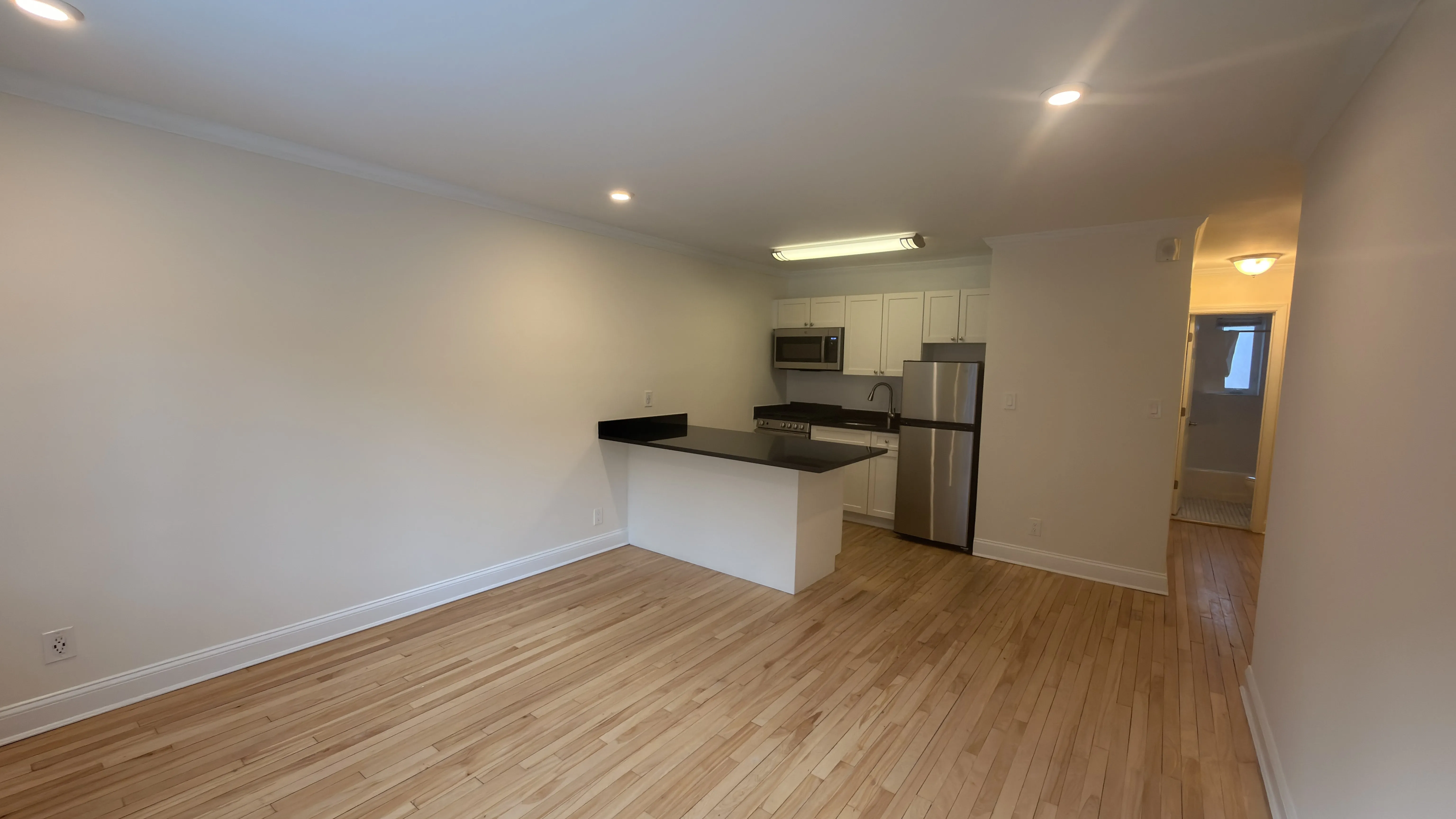 1 bed, 1 bath apartment for rent at 54 Alton Pl Unit 1D, Coolidge Corner — photo 3 of 18