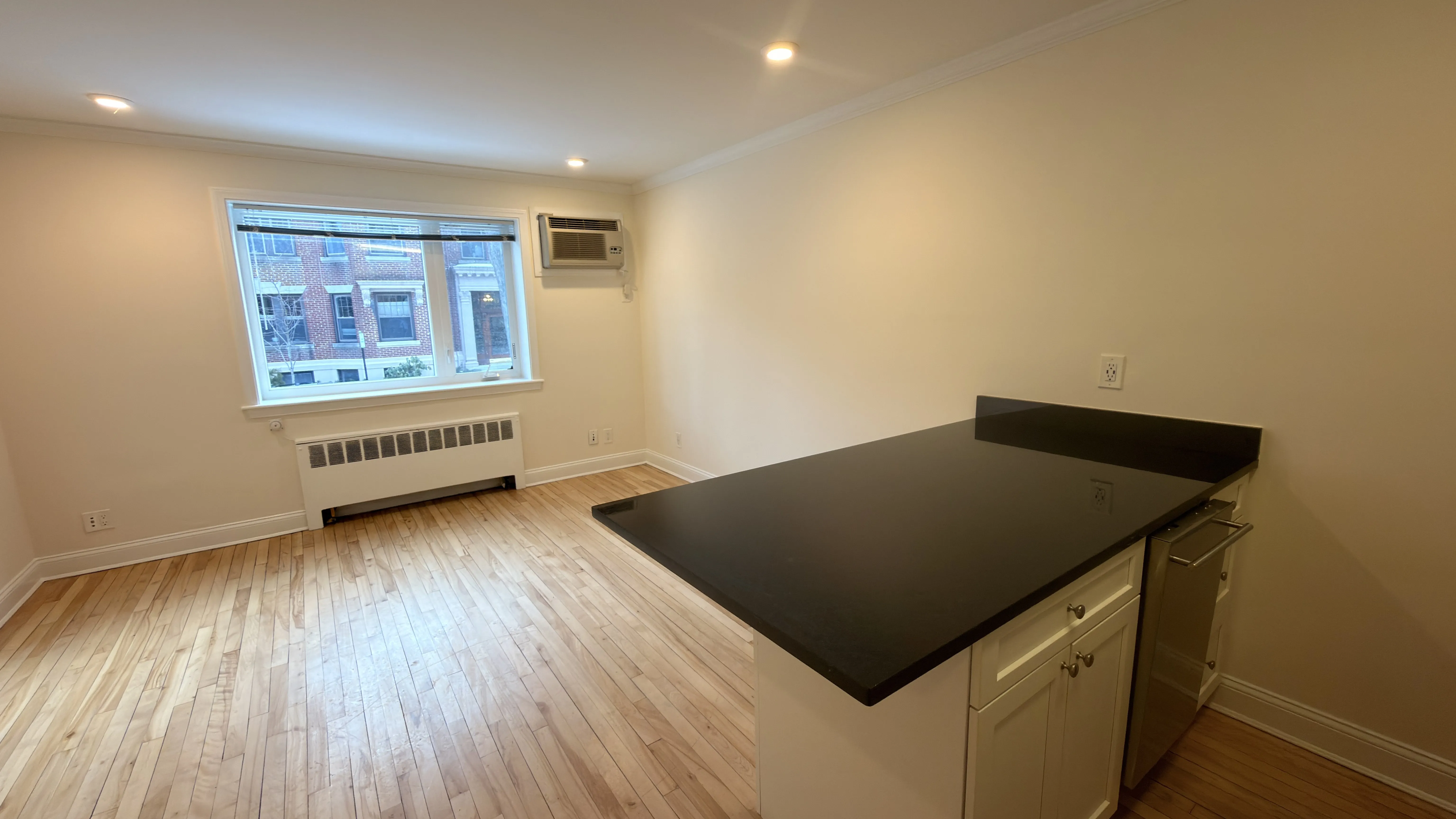 1 bed, 1 bath apartment for rent at 54 Alton Pl Unit 1D, Coolidge Corner — photo 9 of 18