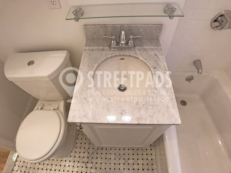 1 bed, 1 bath apartment for rent at 54 Alton Pl Unit 2, Coolidge Corner — photo 11 of 17
