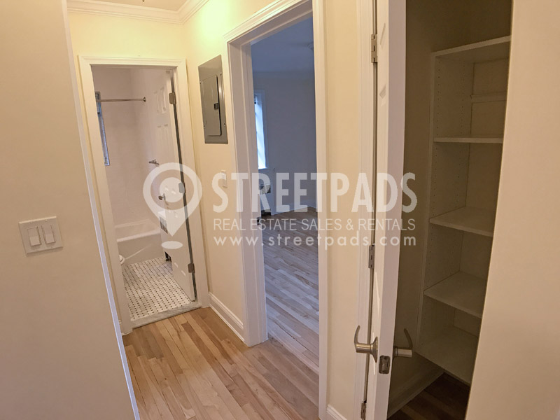 1 bed, 1 bath apartment for rent at 54 Alton Pl Unit 2, Coolidge Corner — photo 9 of 17