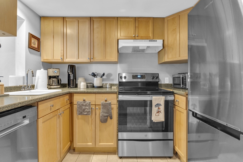 1 bed, 1 bath apartment for rent at 54 Appleton St Unit 2, South End — photo 6 of 11