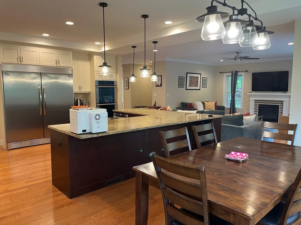 4 bed, 4+ bath apartment for rent at 54 Ashcroft Rd Unit 54, Sharon — photo 8 of 22