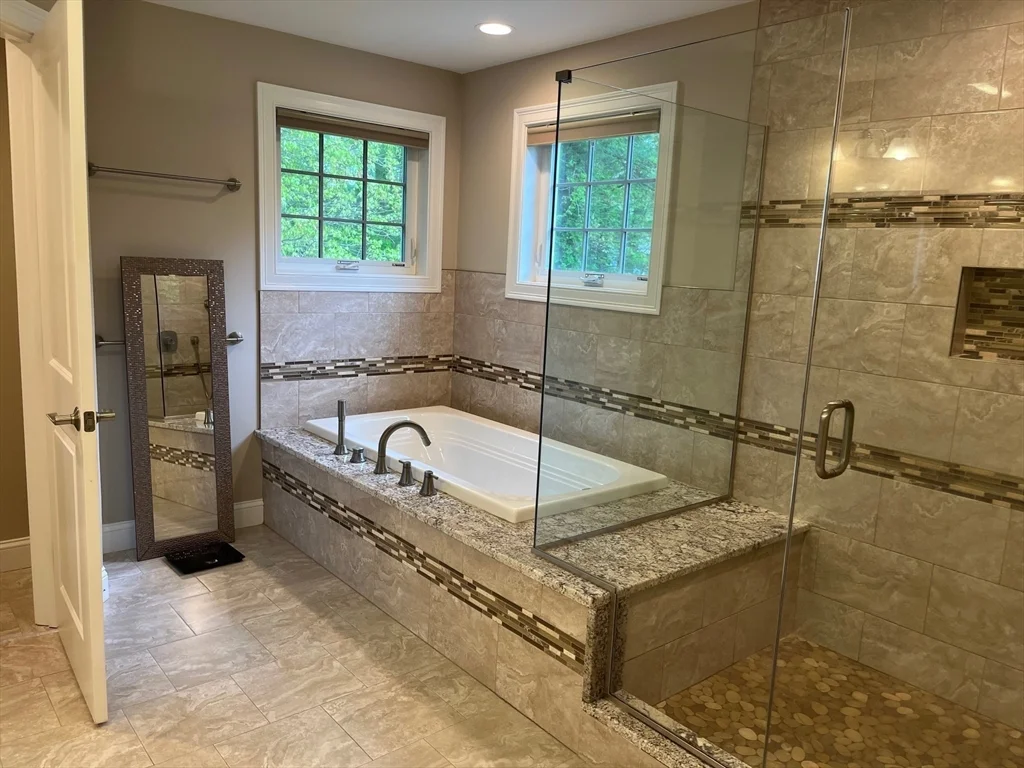 4 bed, 4+ bath apartment for rent at 54 Ashcroft Rd Unit 54, Sharon — photo 16 of 22
