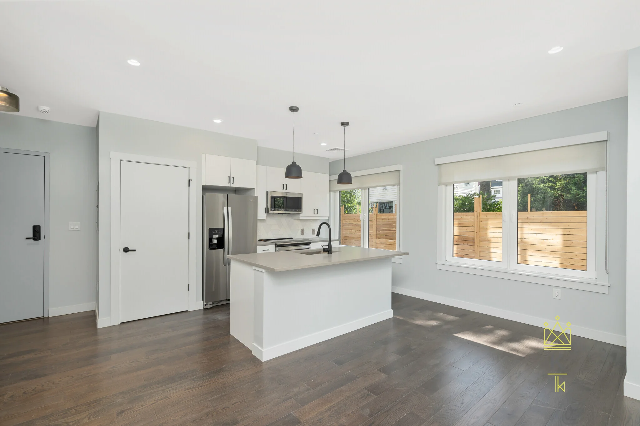 1 bed, 1 bath apartment for rent at 54 Auburn St Unit 102, Coolidge Corner — photo 1 of 21