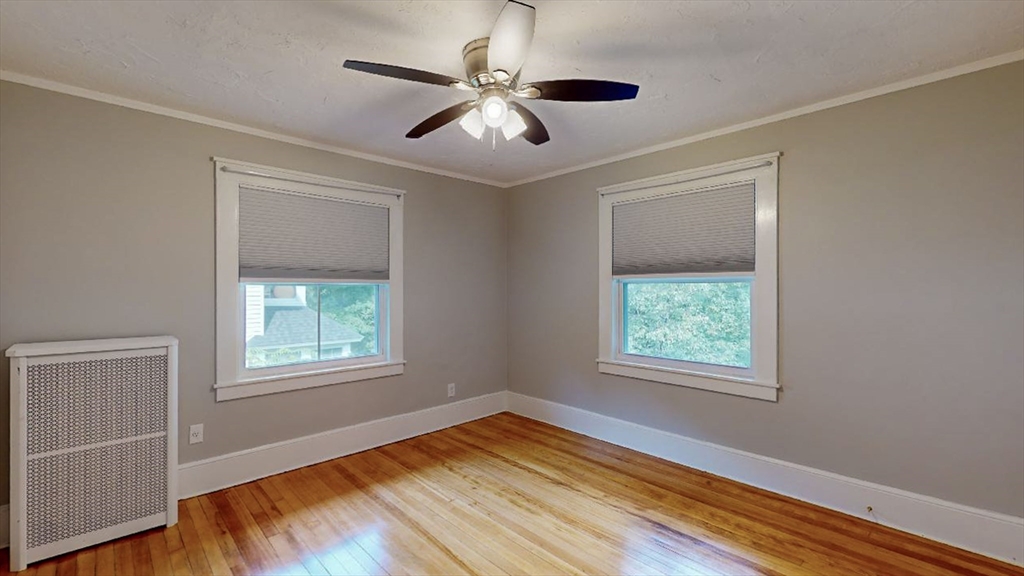 5 bed, 1 bath apartment for rent at 54 Beeching St Unit Left, Worcester — photo 20 of 26