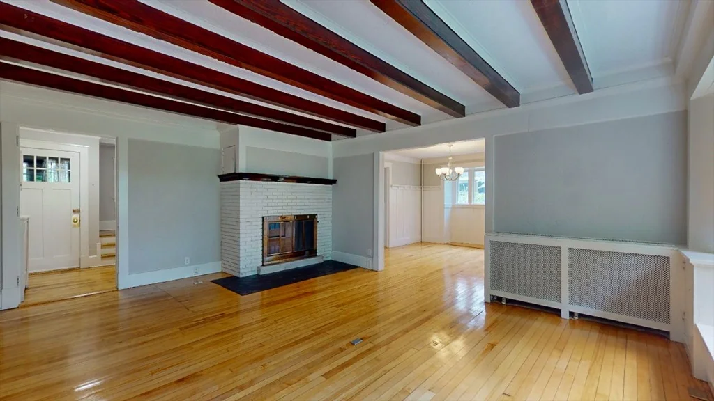 4 bed, 1 bath apartment for rent at 54 Beeching St Unit Left, Worcester — photo 14 of 26