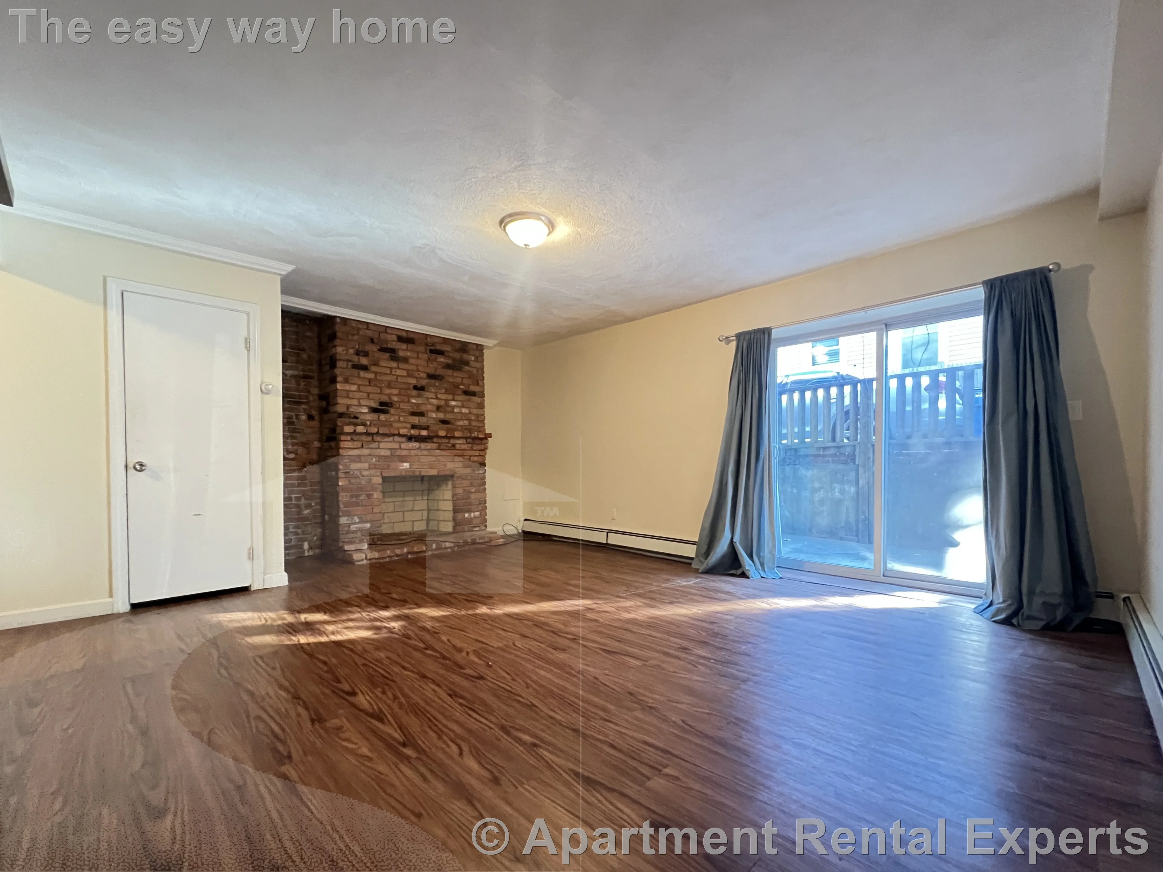 3 bed, 1 bath apartment for rent at 54 Bishop Allen Dr Unit 1, Central Square — photo 3 of 18