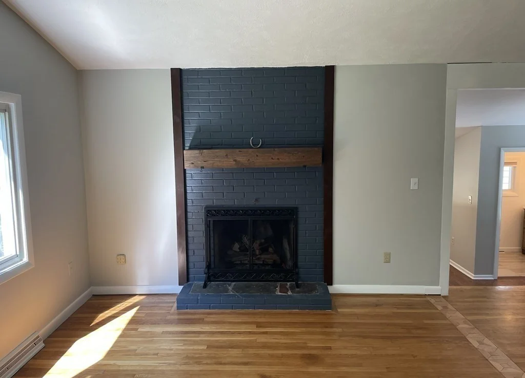 3 bed, 1 bath apartment for rent at 54 Blackmer Rd Unit 1, Sudbury — photo 3 of 16