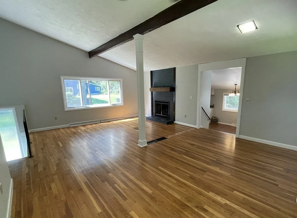 3 bed, 1 bath apartment for rent at 54 Blackmer Rd Unit 1, Sudbury — photo 4 of 16
