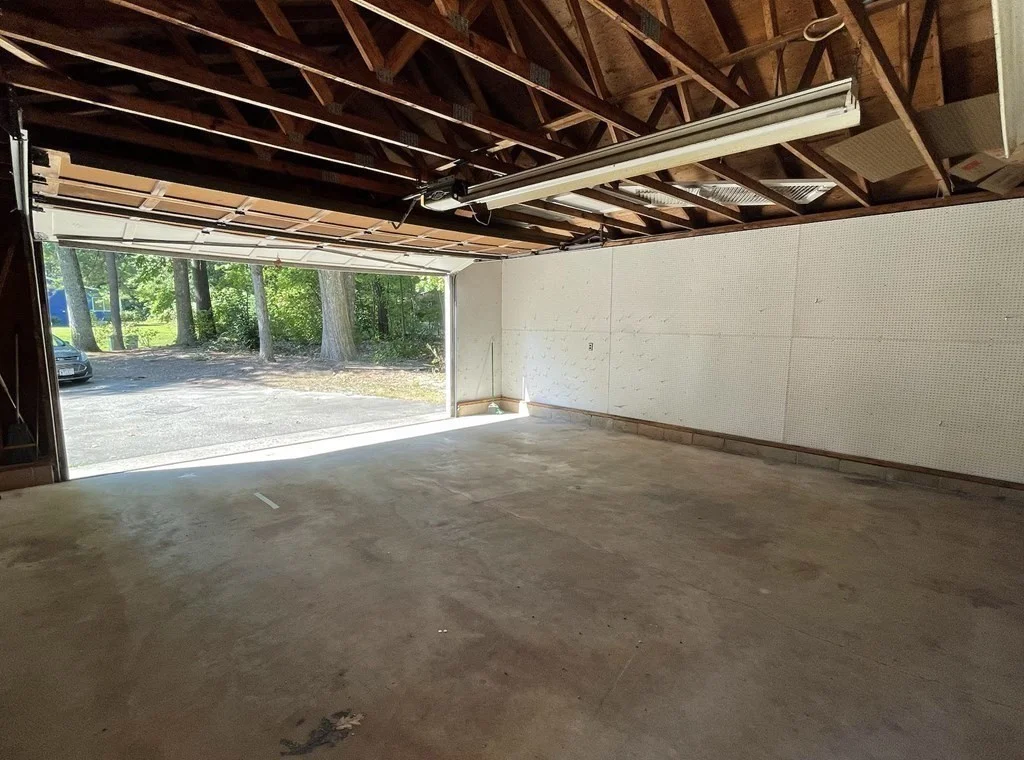 3 bed, 1 bath apartment for rent at 54 Blackmer Rd Unit 1, Sudbury — photo 15 of 16