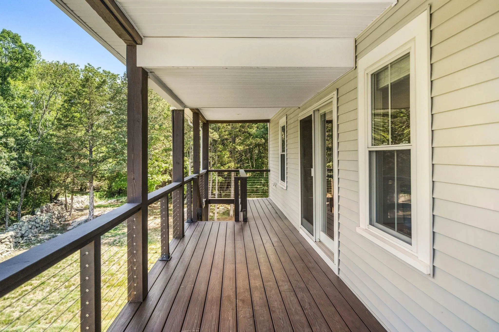 4 bed, 2.5 bath apartment for rent at 54 Canterbury St Unit 1, Hingham — photo 12 of 29