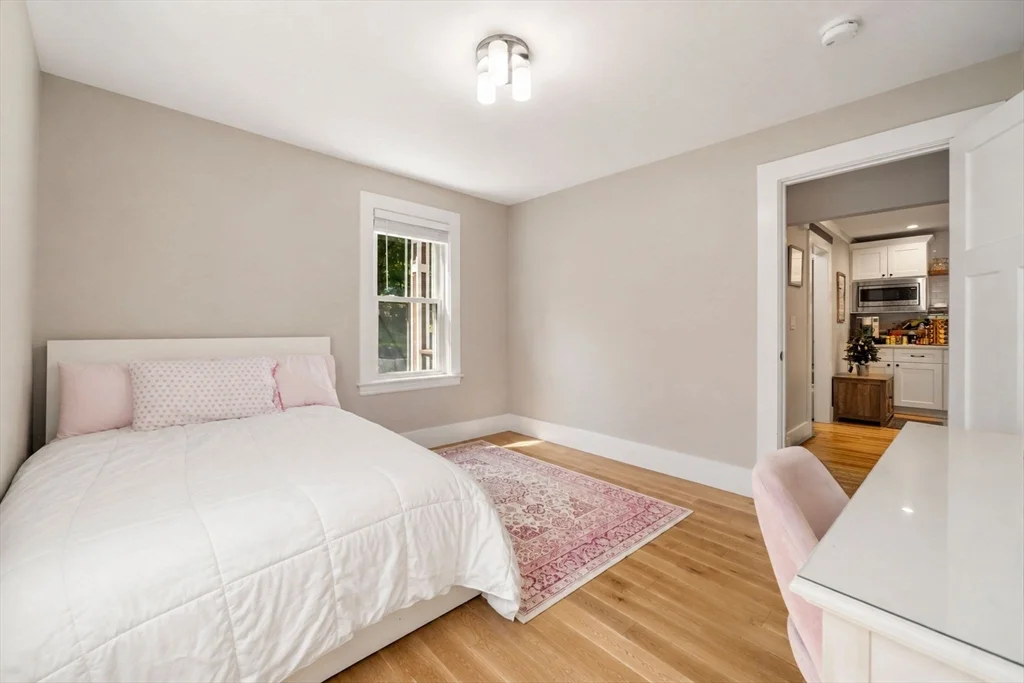 4 bed, 2 bath apartment for rent at 54 Canterbury Unit B, Hingham — photo 16 of 29
