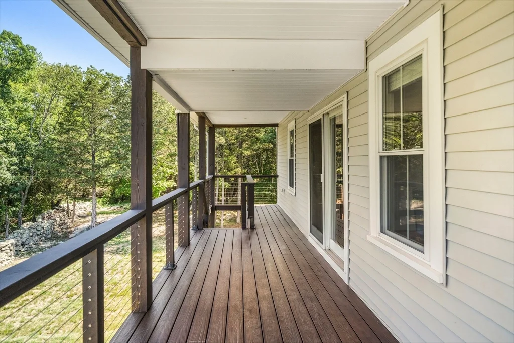 4 bed, 2 bath apartment for rent at 54 Canterbury Unit B, Hingham — photo 12 of 29