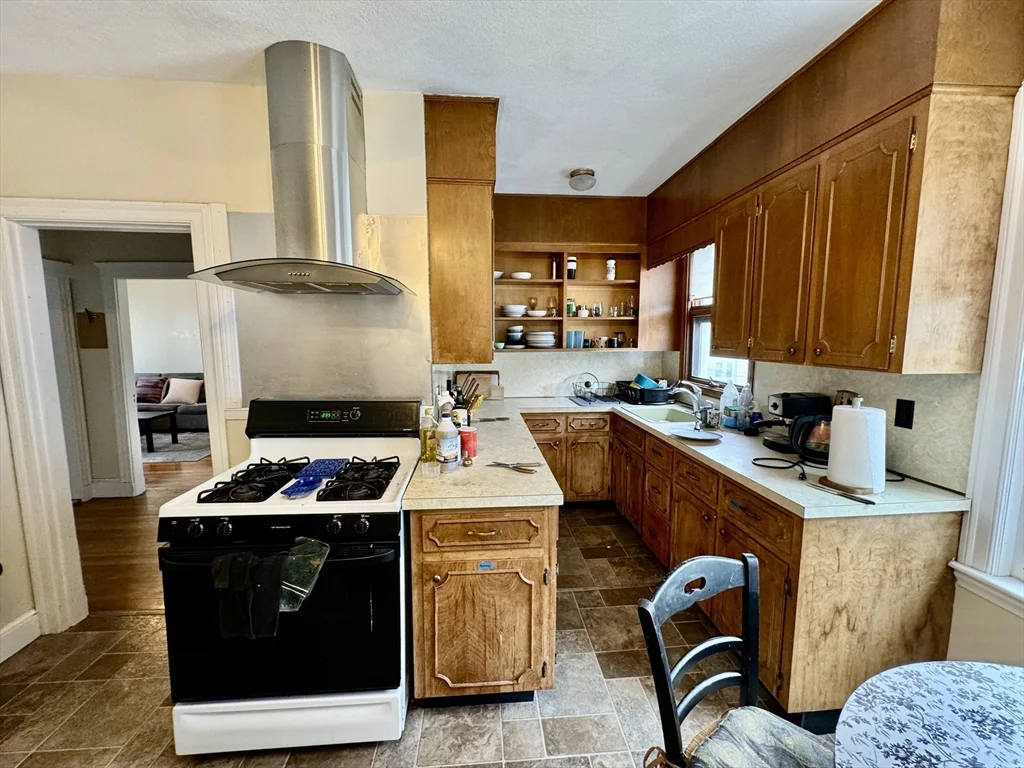 4 bed, 1 bath apartment for rent at 54 Clark St Unit 2, Medford — photo 1 of 24