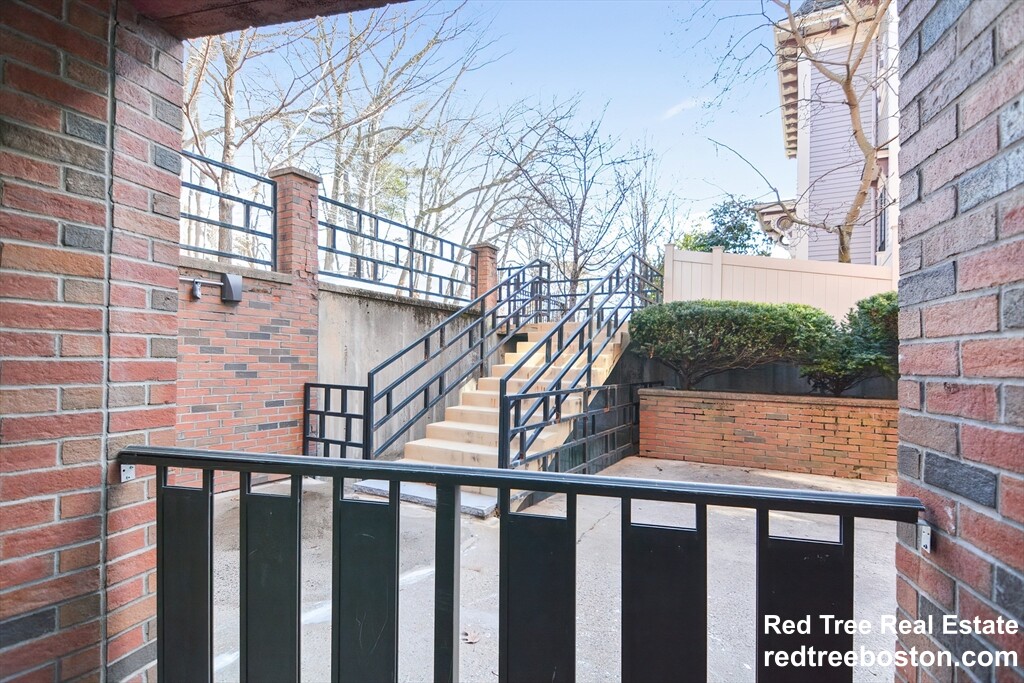 2 bed, 2 bath apartment for rent at 54 Concord Ave Unit 102, Observatory Hill — photo 13 of 14