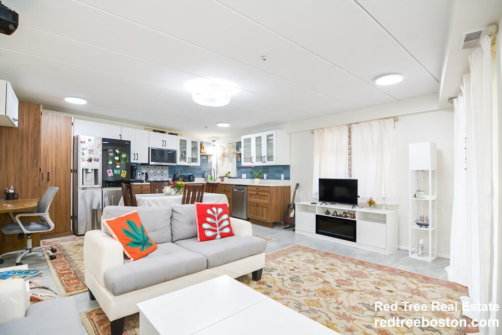 2 bed, 2 bath apartment for rent at 54 Concord Ave Unit 102, Observatory Hill — photo 6 of 14