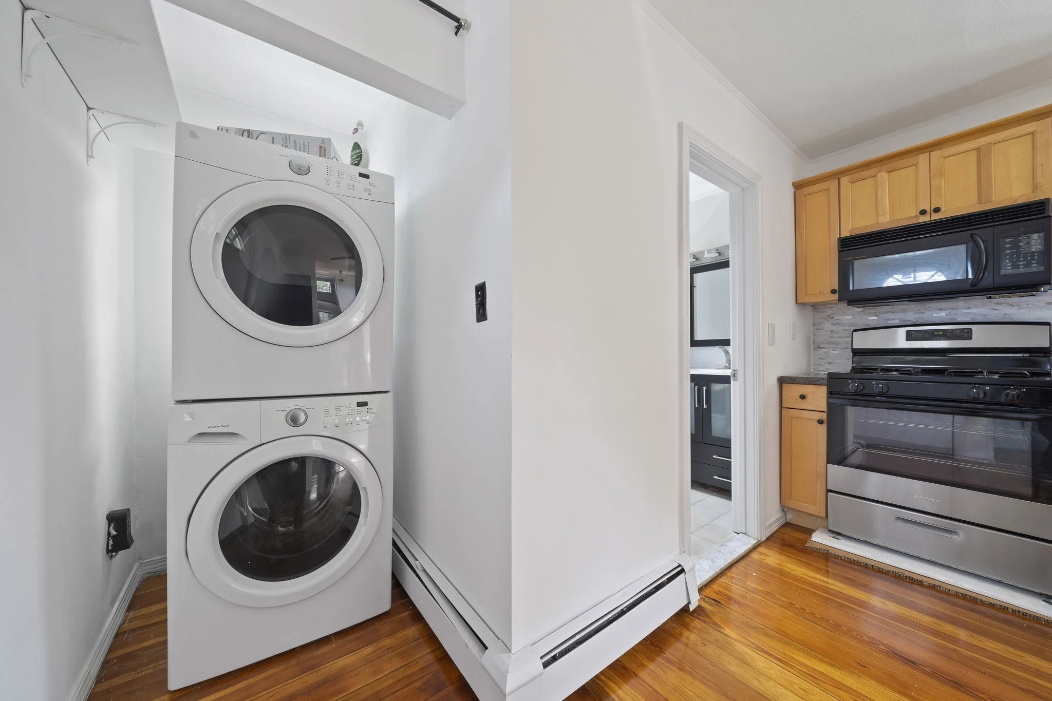 2 bed, 1 bath apartment for rent at 54 Concord Ave Unit 2, Norwood — photo 4 of 12
