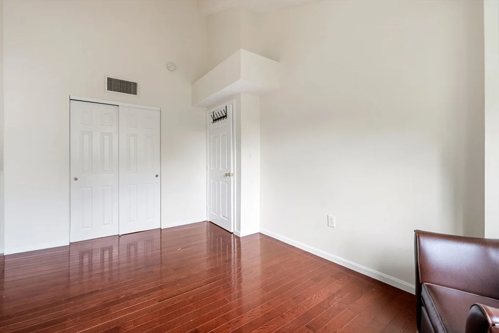 2 bed, 1 bath apartment for rent at 54 Crescent Ave Unit L, Dorchester — photo 18 of 28