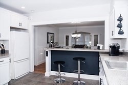 3 bed, 1 bath apartment for rent at 54 Crockett Ave Unit 2, Dorchester — photo 10 of 20