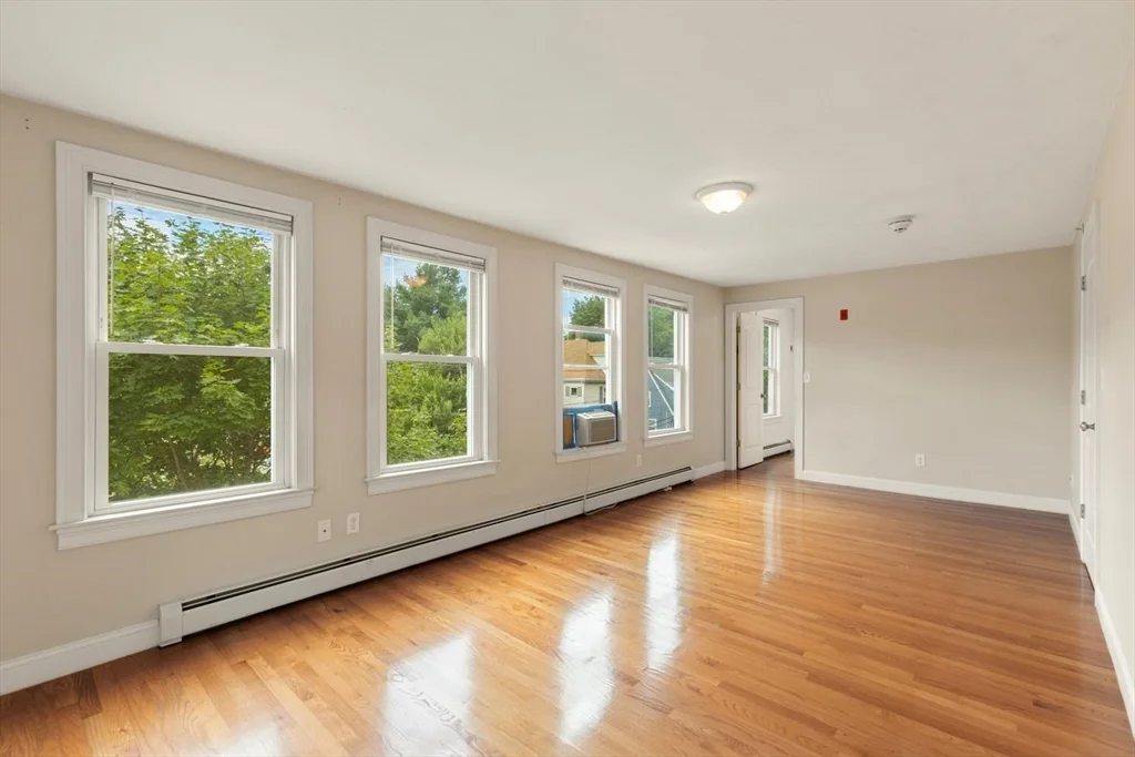 2 bed, 1 bath apartment for rent at 54 Desoto Rd Unit 3, West Roxbury — photo 14 of 21