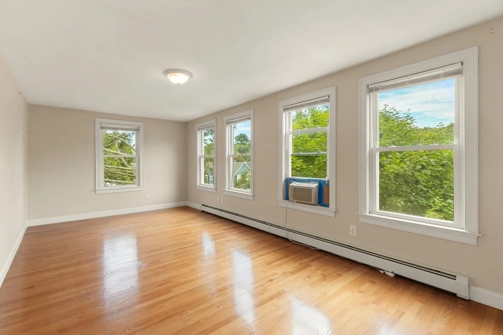 2 bed, 1 bath apartment for rent at 54 Desoto Rd Unit 3, West Roxbury — photo 13 of 21