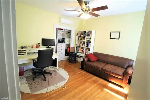 3 bed, 2 bath apartment for rent at 54 Dwight St Unit 5, Coolidge Corner — photo 4 of 14