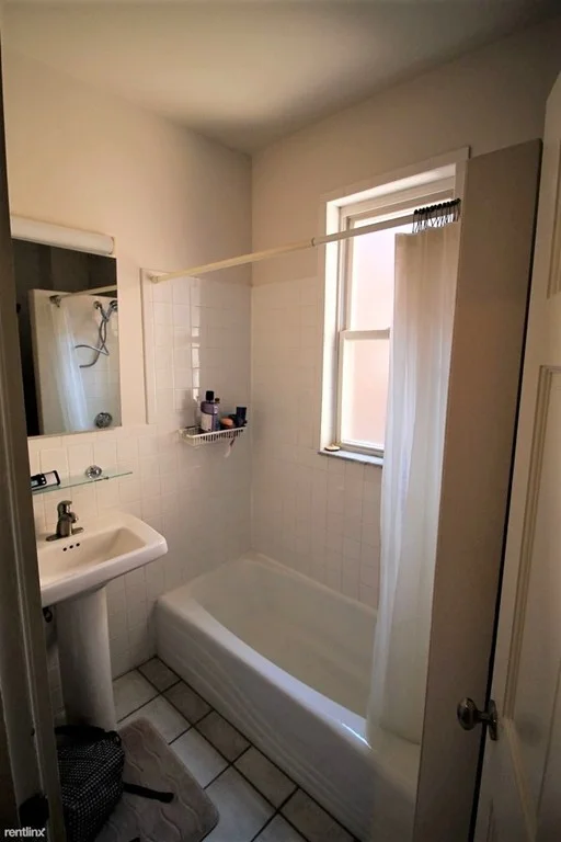 3 bed, 2 bath apartment for rent at 54 Dwight St Unit 5, Coolidge Corner — photo 9 of 14