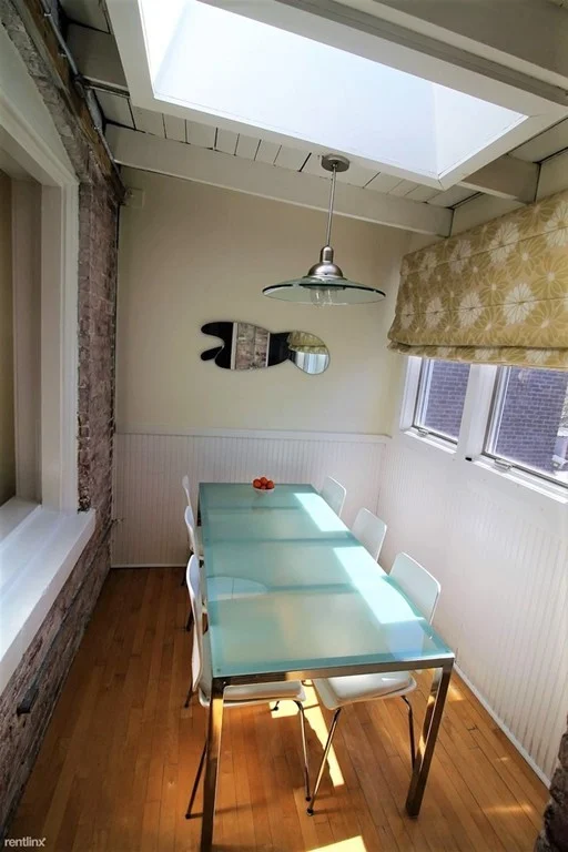3 bed, 2 bath apartment for rent at 54 Dwight St Unit 5, Coolidge Corner — photo 3 of 14