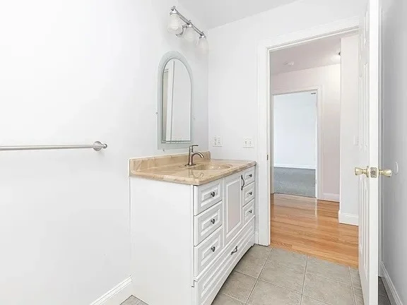 3 bed, 2 bath apartment for rent at 54 East Silver St Unit B, Westfield — photo 17 of 21