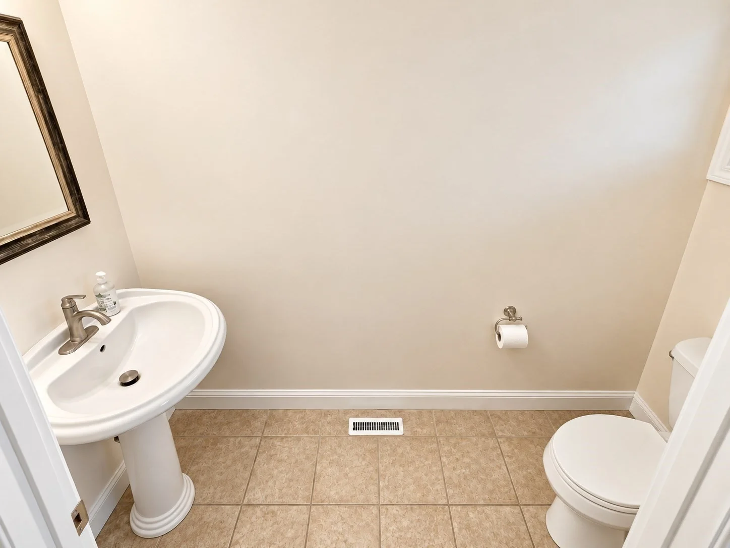 3 bed, 2 bath apartment for rent at 54 East Silver St Unit C, Westfield — photo 12 of 23